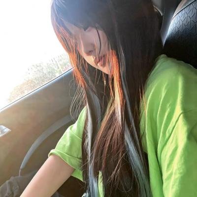 屋顶里的散步者 在线观看
